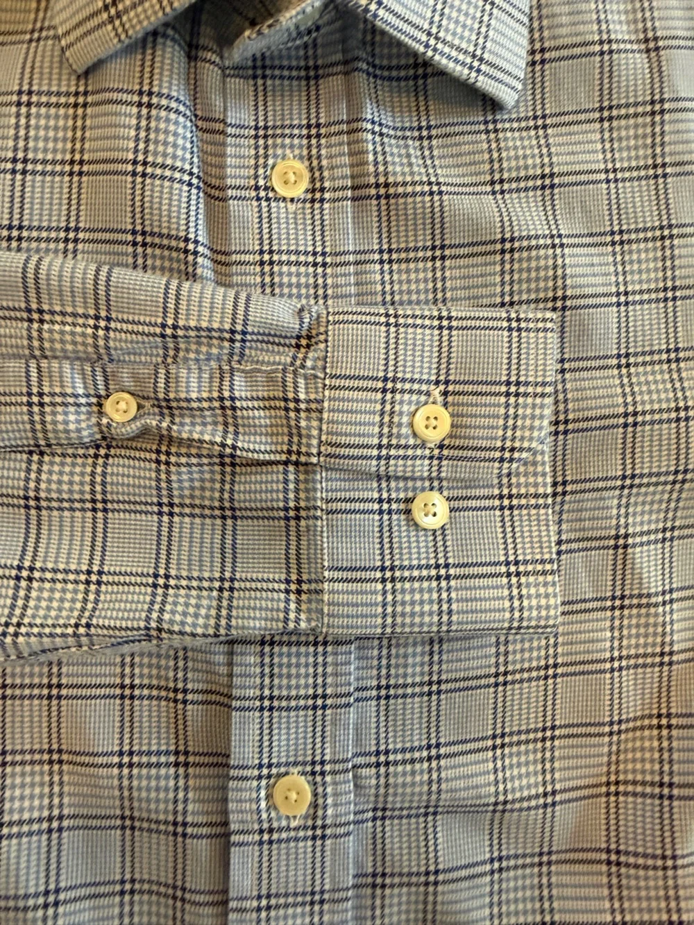 Banana Republic Men’s Tailored Fit Dress Shirt – Size Small – Light Blue Plaid